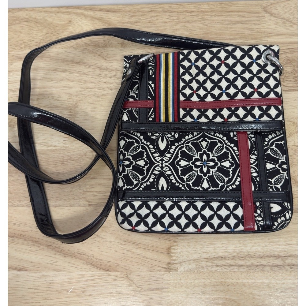 VERA BRADLEY-PURSE-BARCELONA ‎ Pattern Fall 2010, Crossbody Flipster, Rare #6